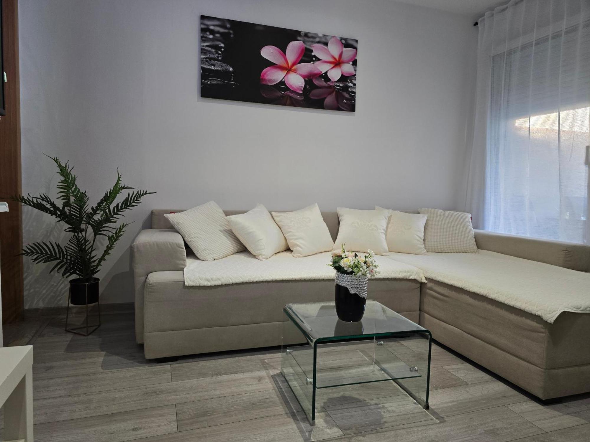 Brand New Modern Apartment Blanca With Jacuzi And Terrace Kastela Exterior photo